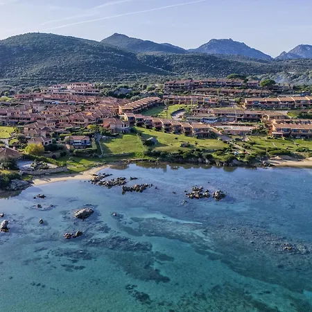 Апартаменты Csc - 5 - Baia De Bahas By Interhome *
